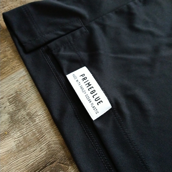 Medium Adidas NCAA Miami Hurricanes 1/4 Zip Knit Men’s Primeblue LS AZB001 SHIRT - Picture 5 of 9